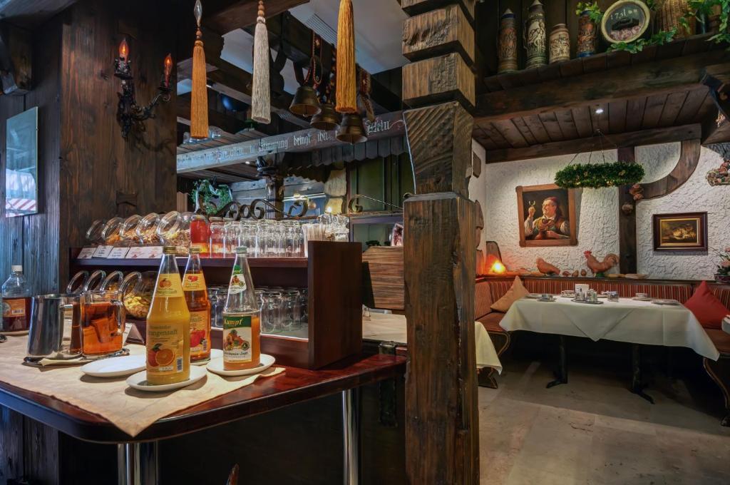 Hotel Zum Weissen Roessel Walldorf  Zewnętrze zdjęcie